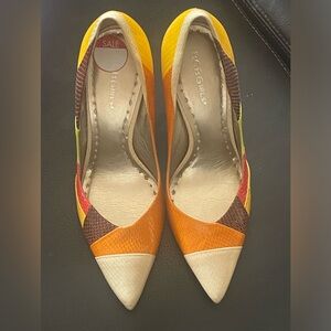 New BCBGirls, Heels, Size 8M